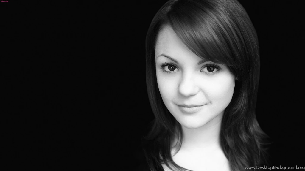 Download Women Black Wallpapers 1920x1080