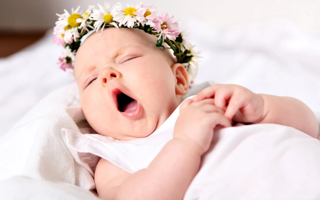 Sweet Little Angel Wallpapers