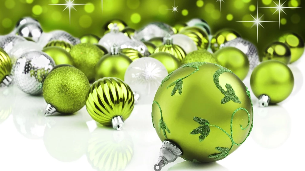 Green christmas ornaments wallpaper 1.jpg