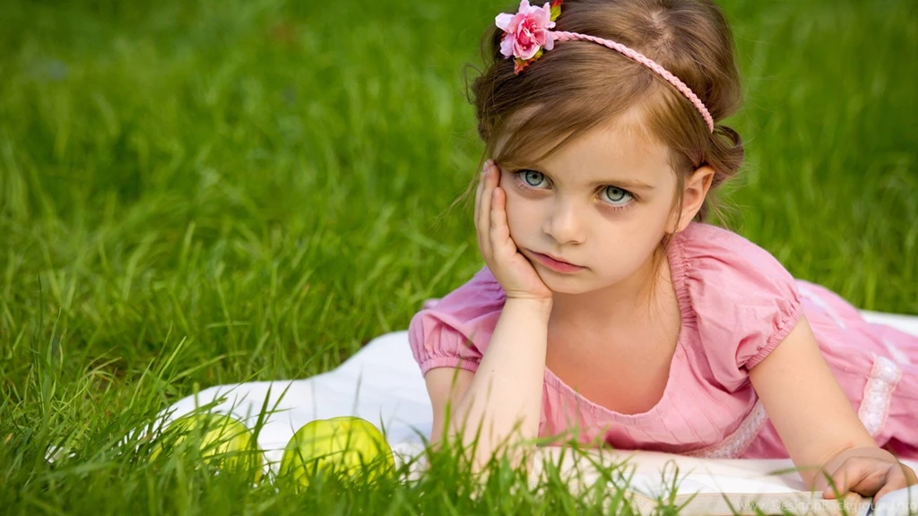 Cute Baby Hd Wallpapers