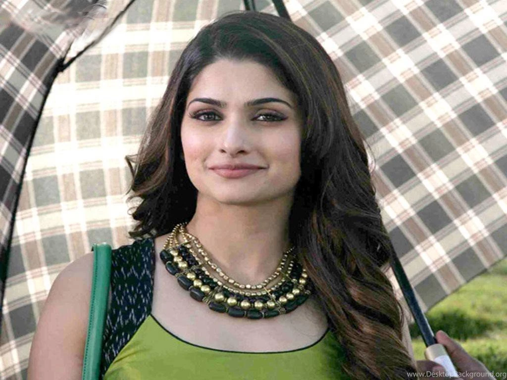 Prachi Desai Image