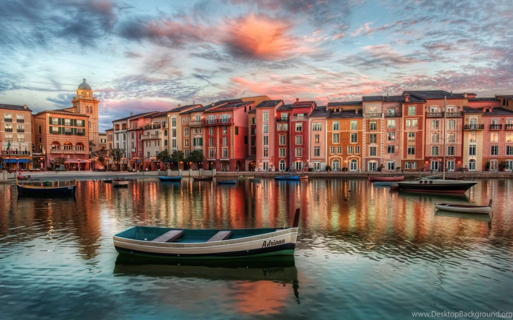Street In Venice Wallpapers