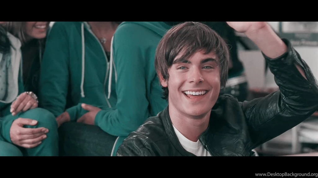 HD Picture  Zac Efron As Mike O' Donnell At 17 In 17 Again...
