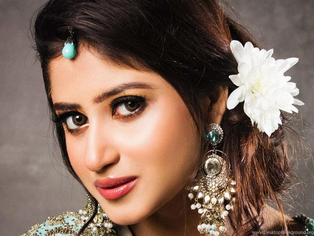Pakistani Tv Actress Sajal Ali HD Wallpapers