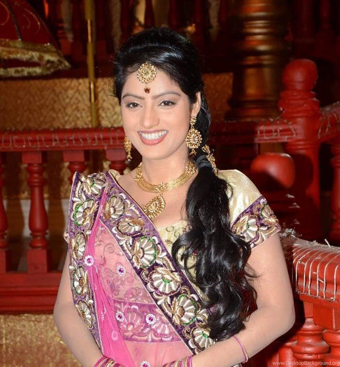 Deepika Singh HD Wallpapers: Deepika Singh Latest Hot Photos ...