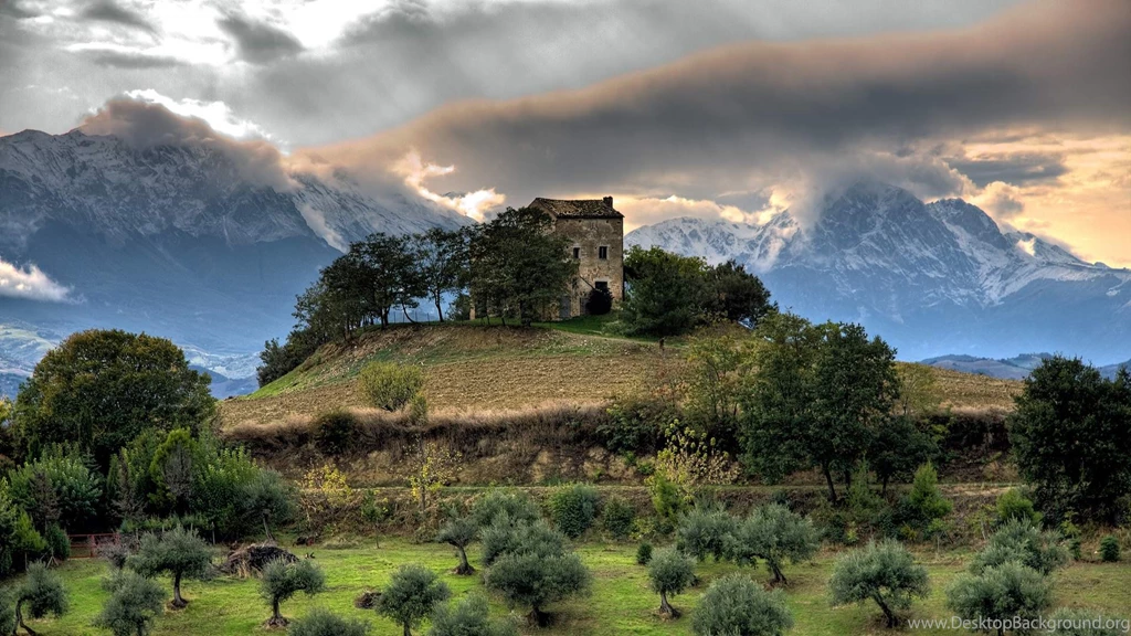 House On The Hill Wallpaper 567313.jpeg (JPEG Image, 1920×1080 ...