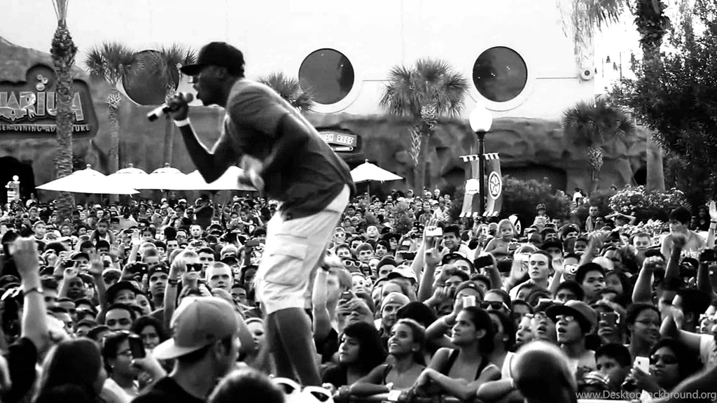 Lecrae (LIVE In Houston) @lecrae @djpromote @reachrecords   YouTube