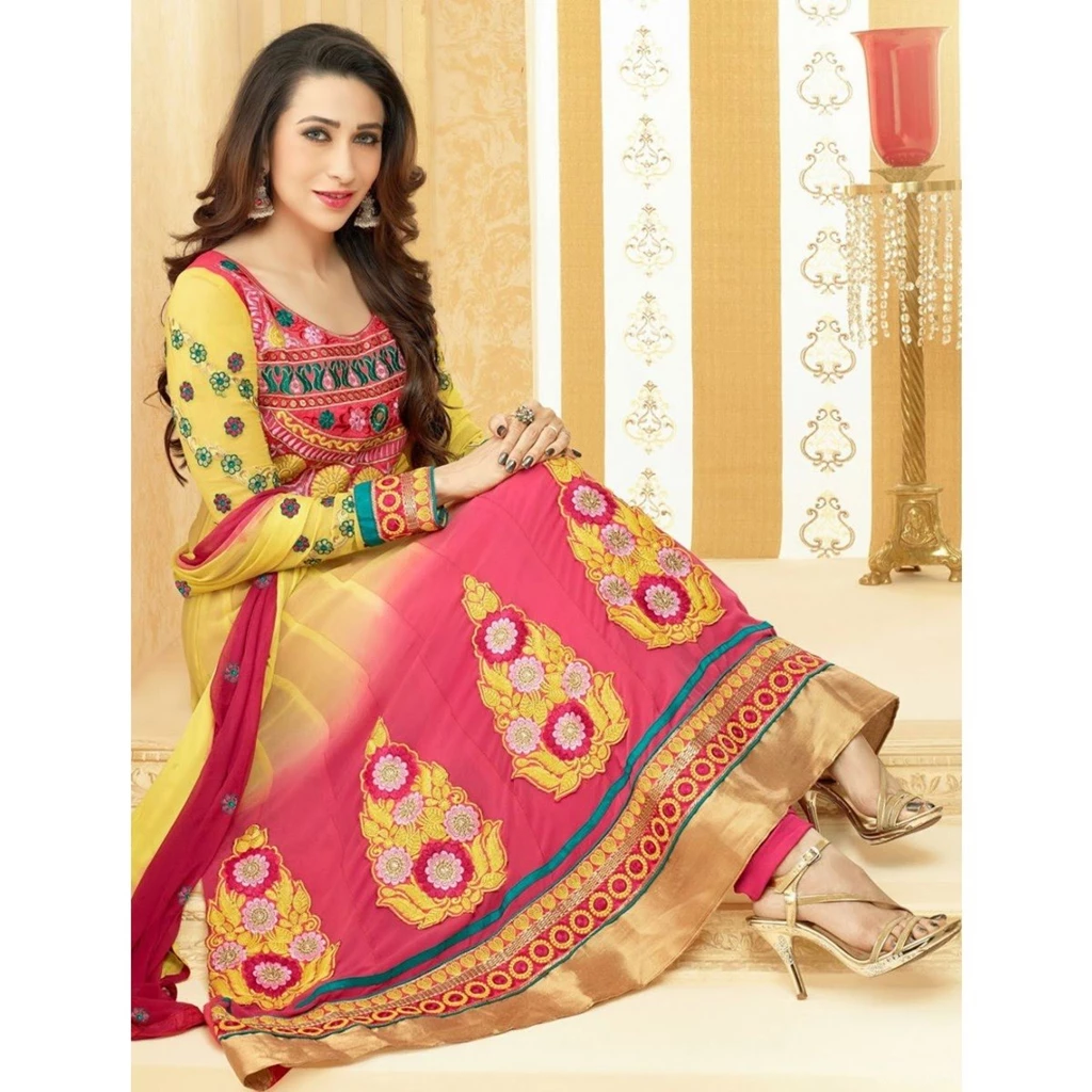 Karishma Kapoor HD Wallpapers