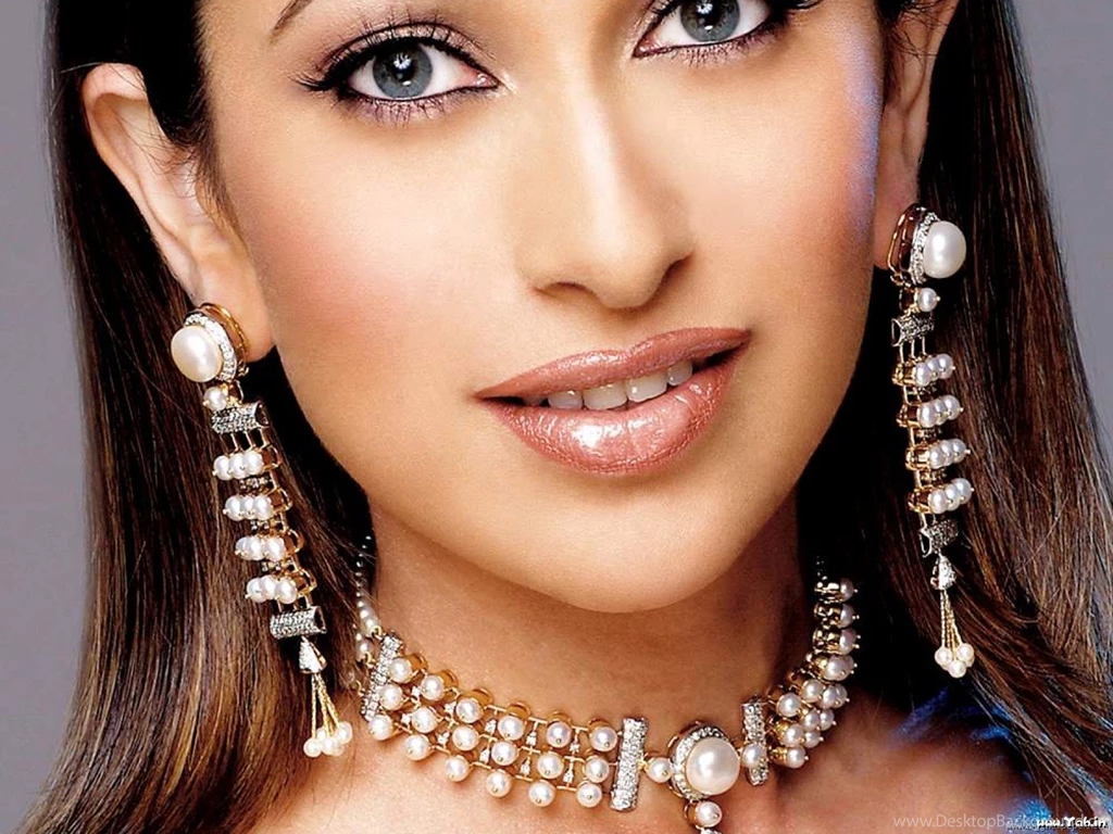 Karishma kapoor High Definition Wallpapers 1080p