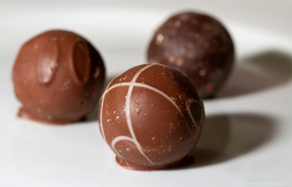 193 Chocolate HD Wallpapers