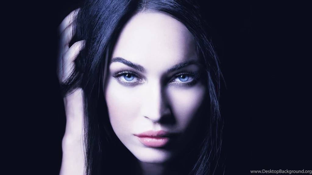 Megan Fox Backgrounds 4K Download
