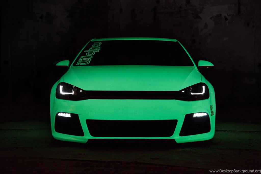 Volkswagen Golf Vll Light Tron By Low Car Scene And BlackBox ...
