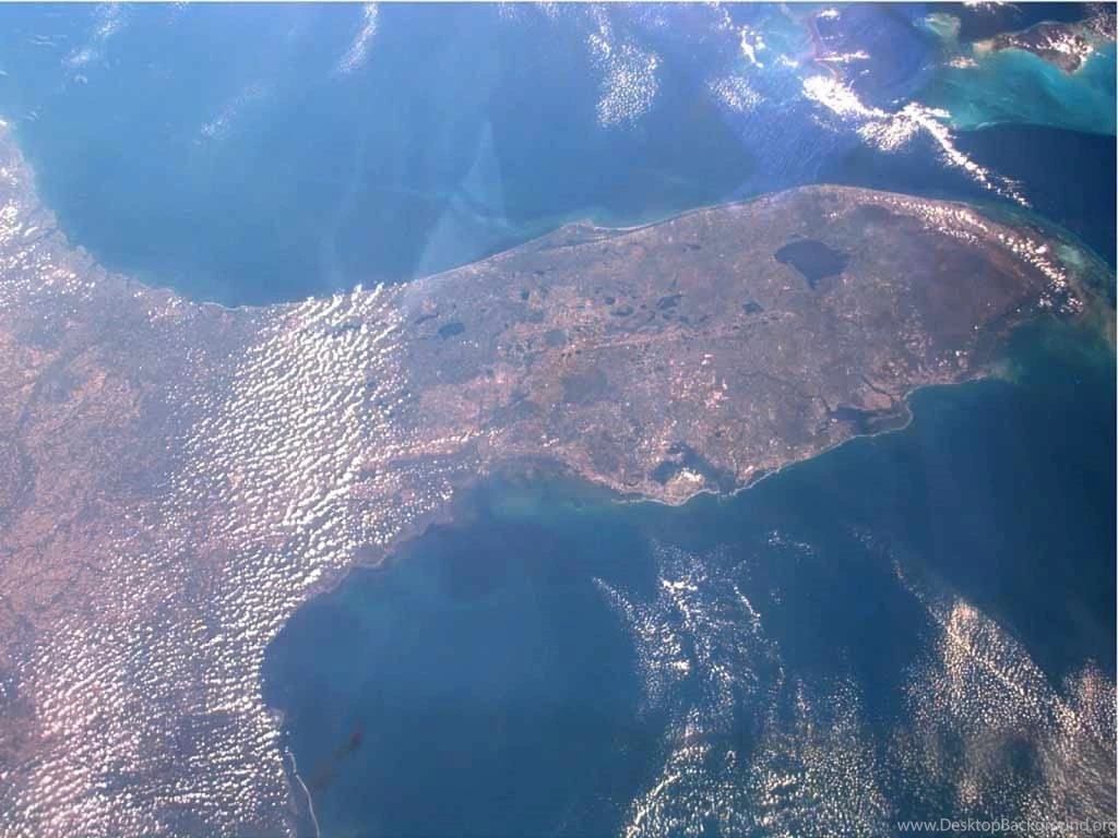 Free View Of Florida Peninsula From Space Orbit Computer Desktop ...