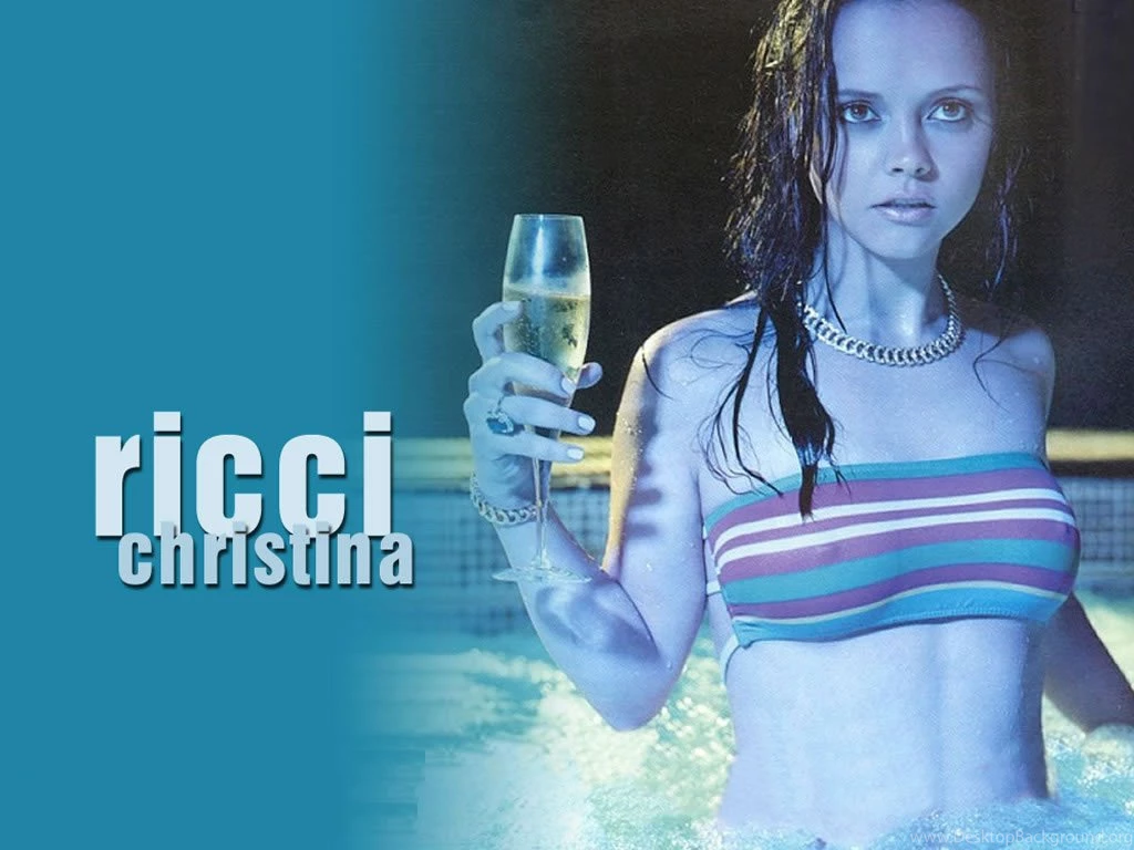 Christina Christina Ricci Wallpapers (1031272) Fanpop