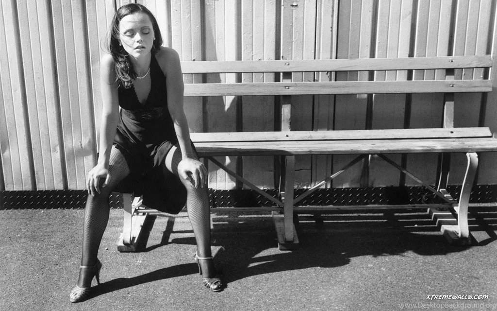 Christina Ricci Wallpapers — Free Full HD Wallpaper. Widescreen HQ ...