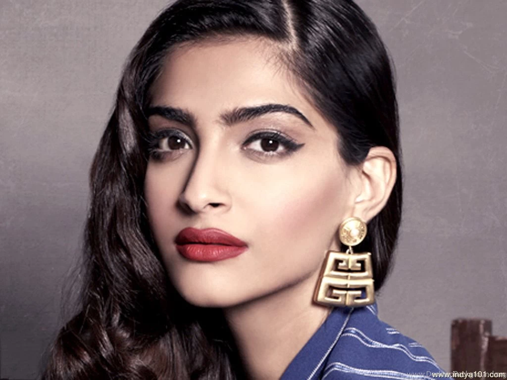 Sonam Kapoor Wallpapers (1024x768) : Indya101.com