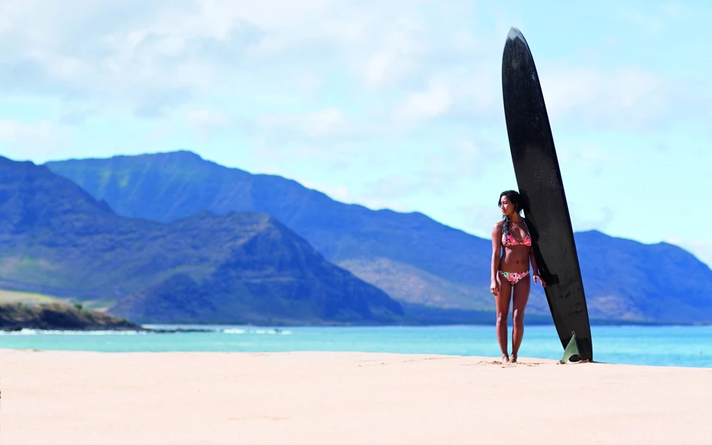 The Girl And Surfboard At The Beach : HD Wallpaper, Backgrounds ...