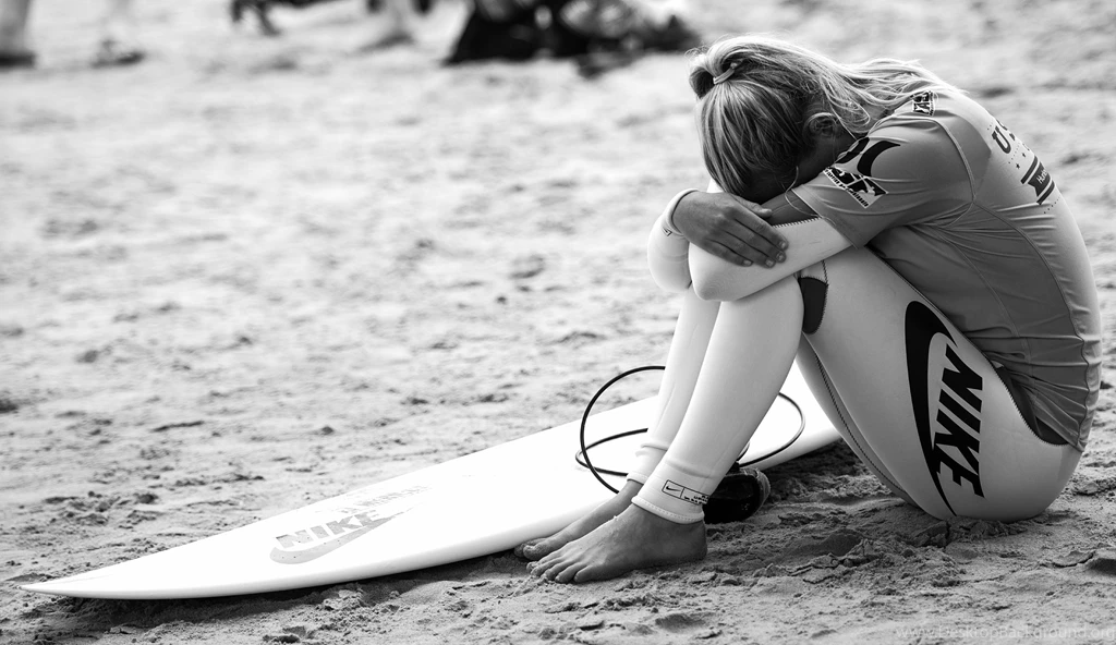 Surf Board On The Beach Wallpapers