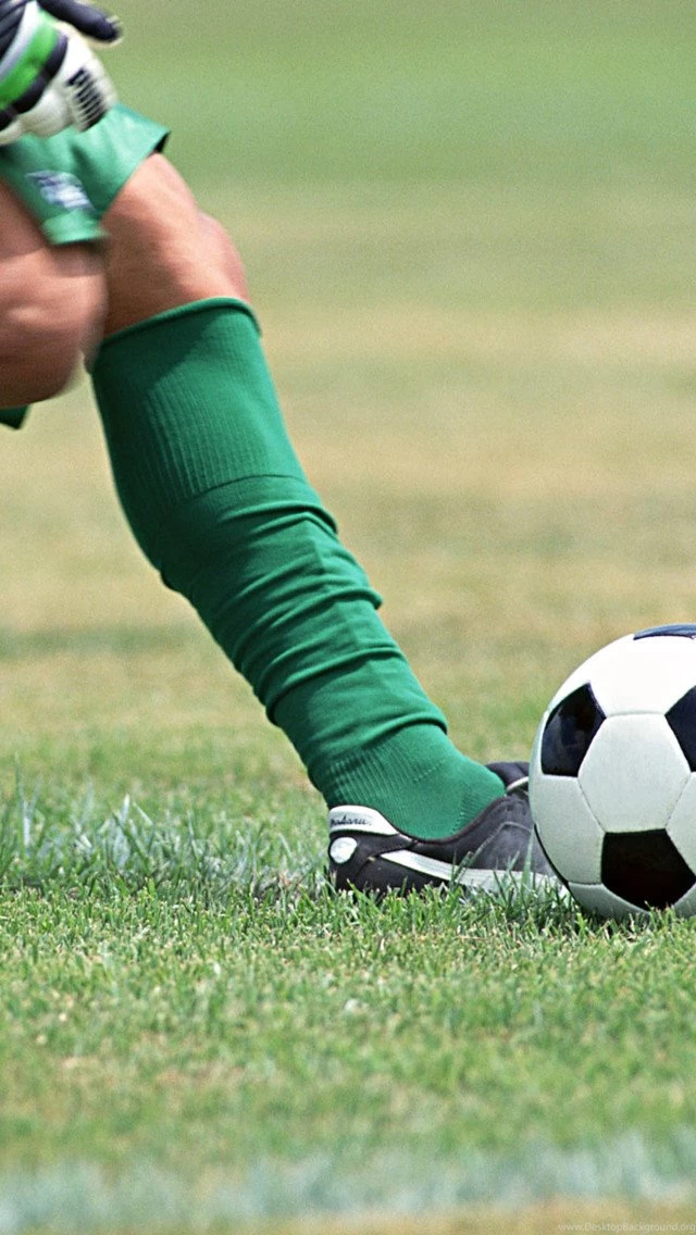 Wallpapers For Iphone 5 Soccer