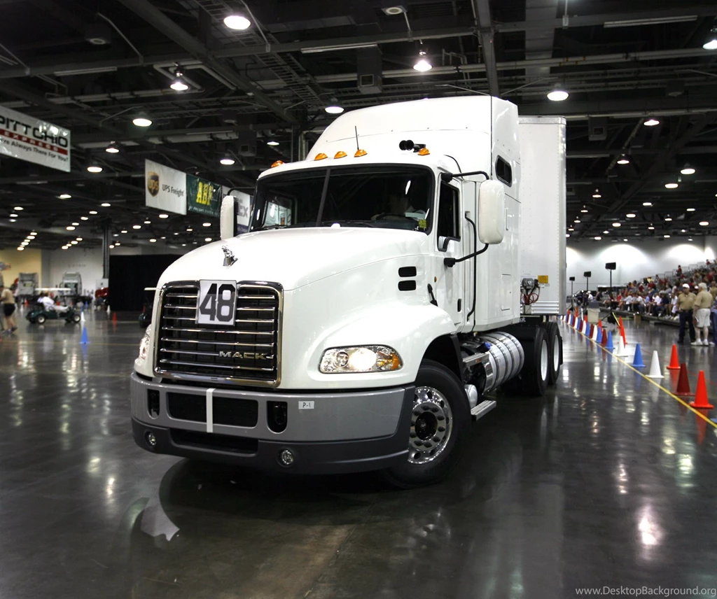 MACK Semi Tractor Transport Truck Wallpapers