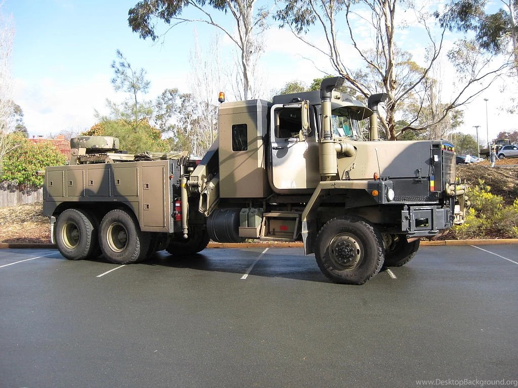 File:Australian Army Mack Truck.JPG Wikimedia Commons