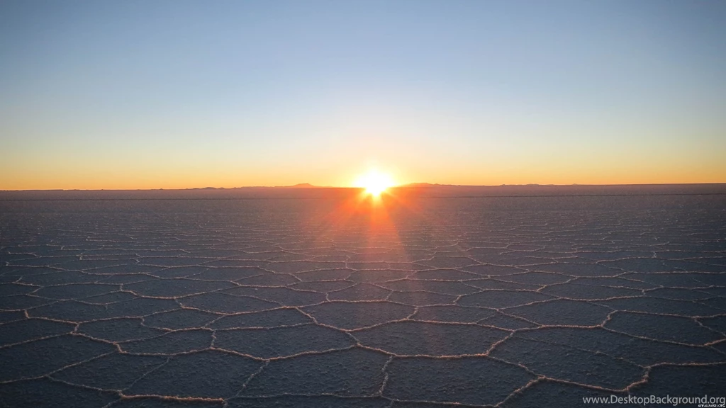 4K Salt Desert Sunset Wallpapers