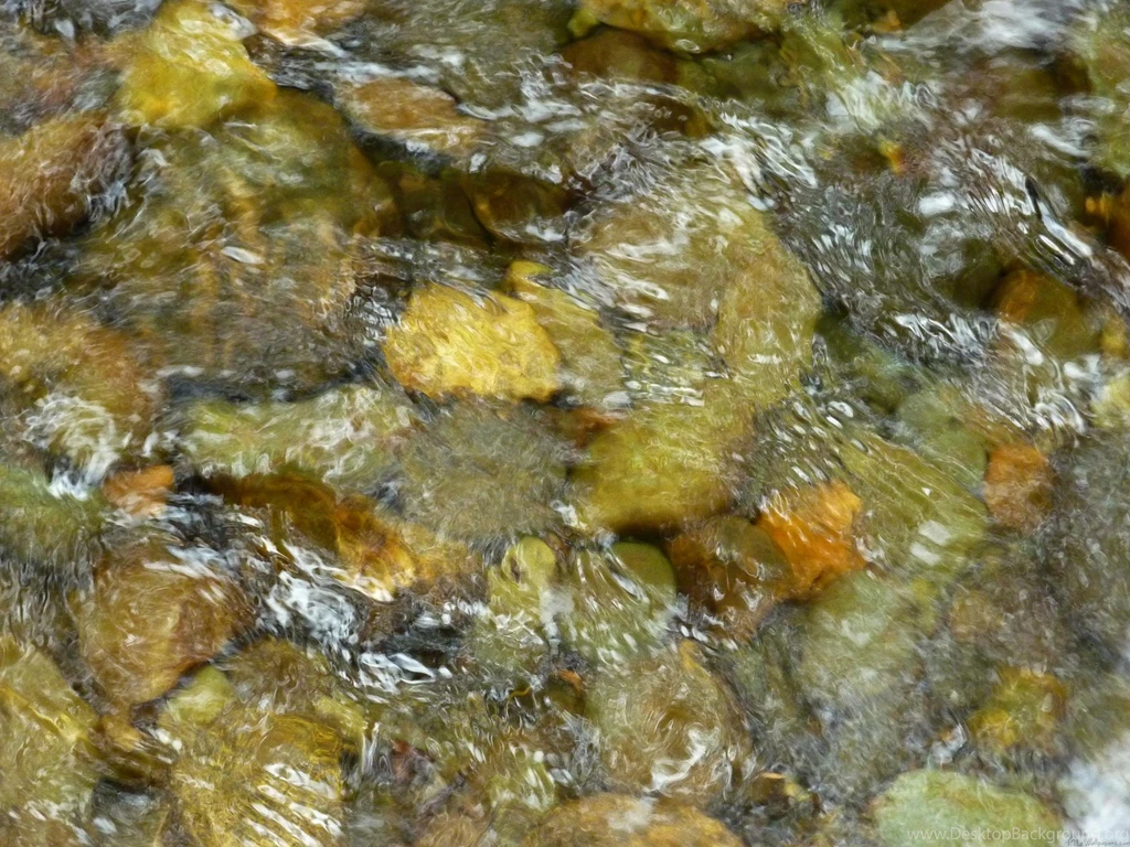 MLeWallpapers.com Pebbles In Home Creek