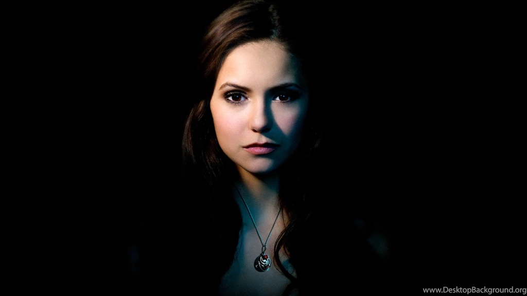 Nina Dobrev Wallpapers