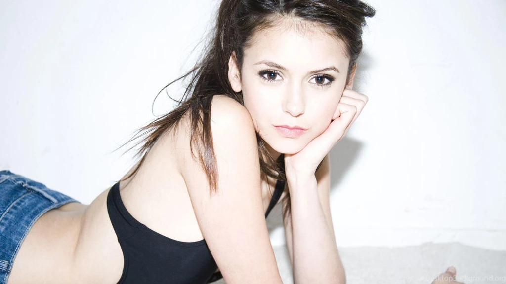 Cute Nina Dobrev HD Desktop Wallpapers : Widescreen : High ...
