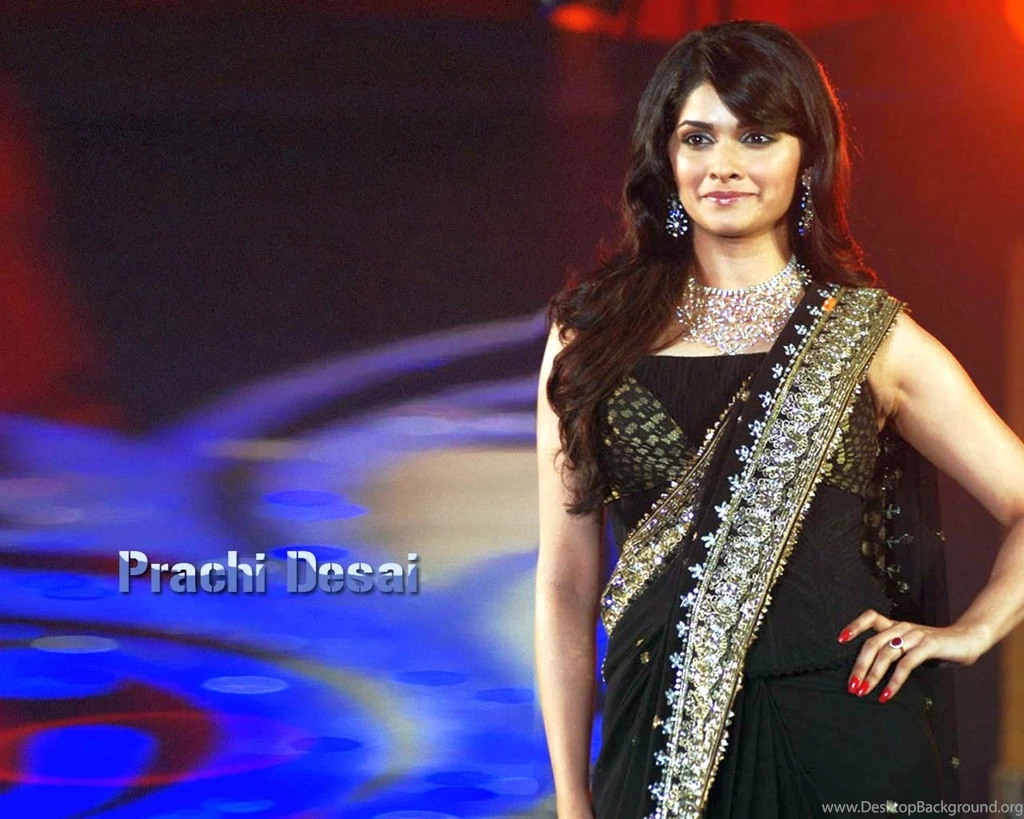 Prachi Desai Latest Saree Photos From Hot 2016 Gallery