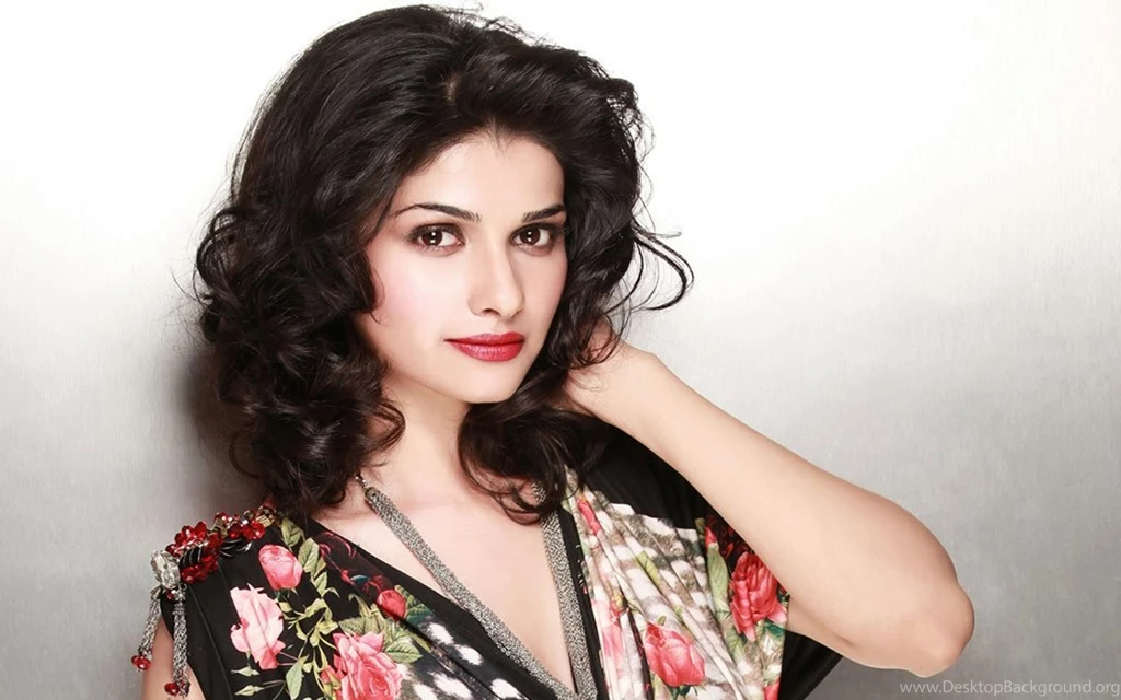 Prachi Desai Wallpapers High Resolution And Quality Download