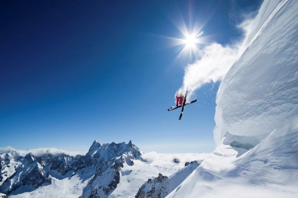 Extreme Skiing Wall Mural & Photo Wallpapers Photowall