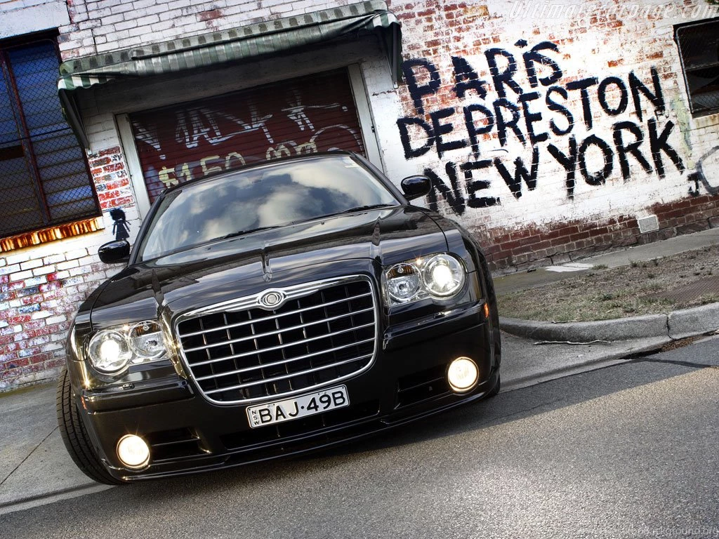 Chrysler 300C Image