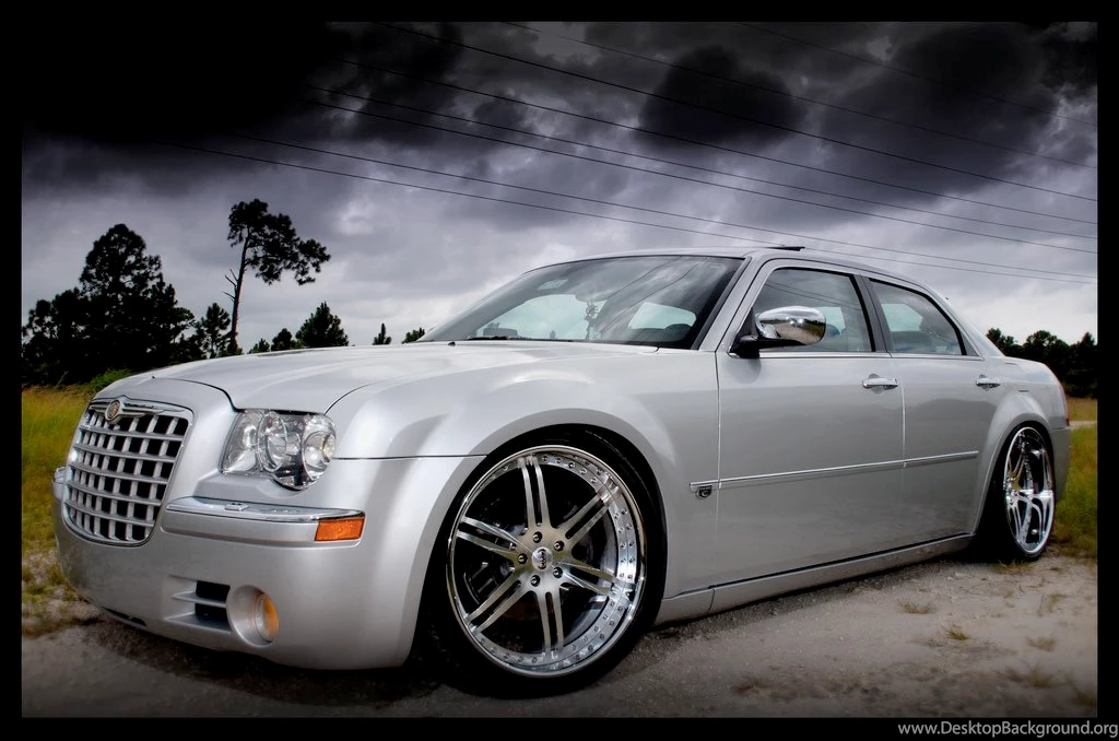 2011 Chrysler 300 Wallpapers