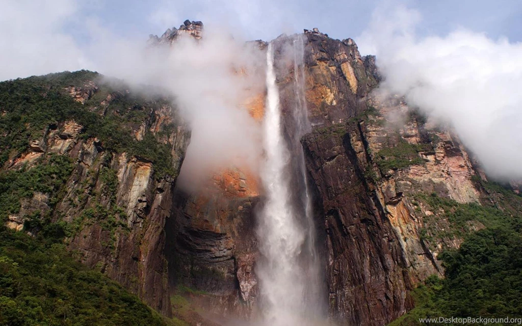 MOUNTAIN FALLS WALLPAPER (