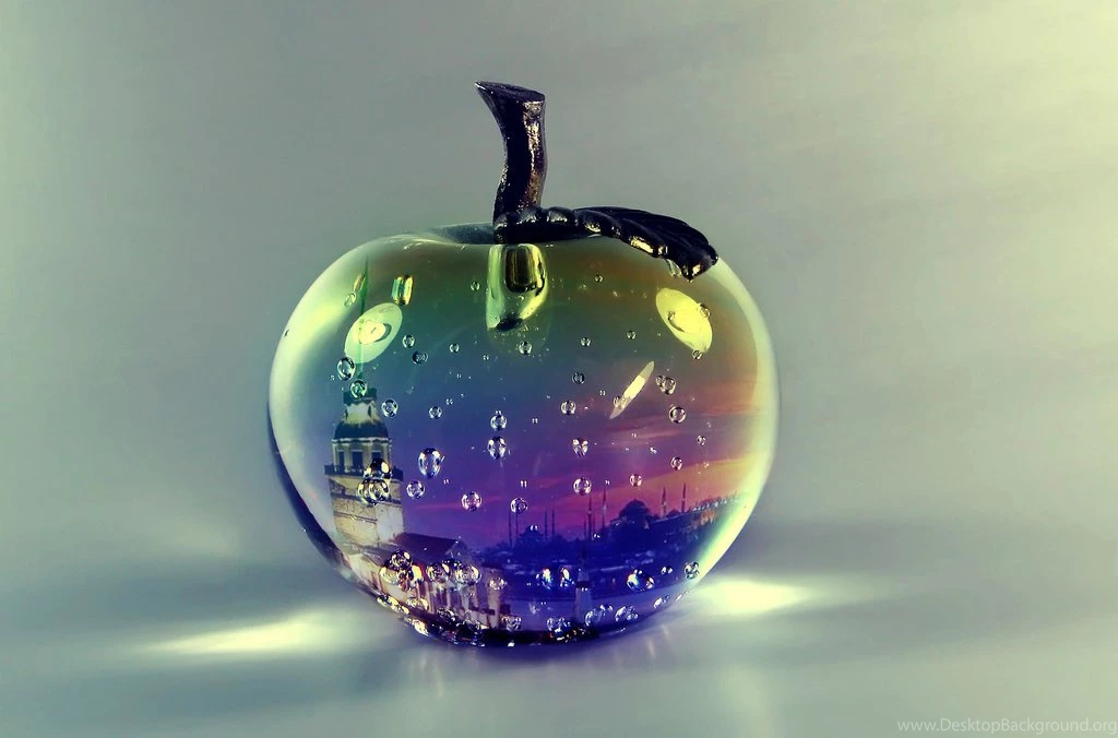 Glass Apples Wallpapers