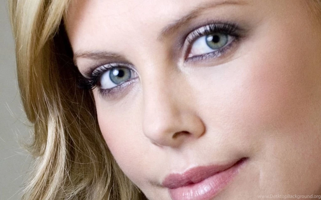 Charlize Theron Wallpapers