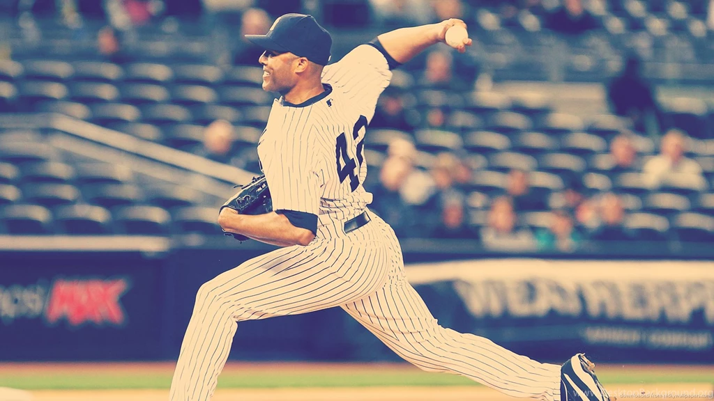 Download 1600x900 Mariano Rivera Pitching Stance Wallpapers