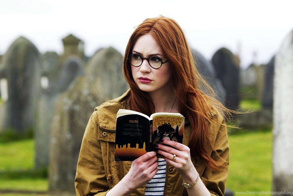 10 HD Karen Gillan Wallpapers HDWallSource.com