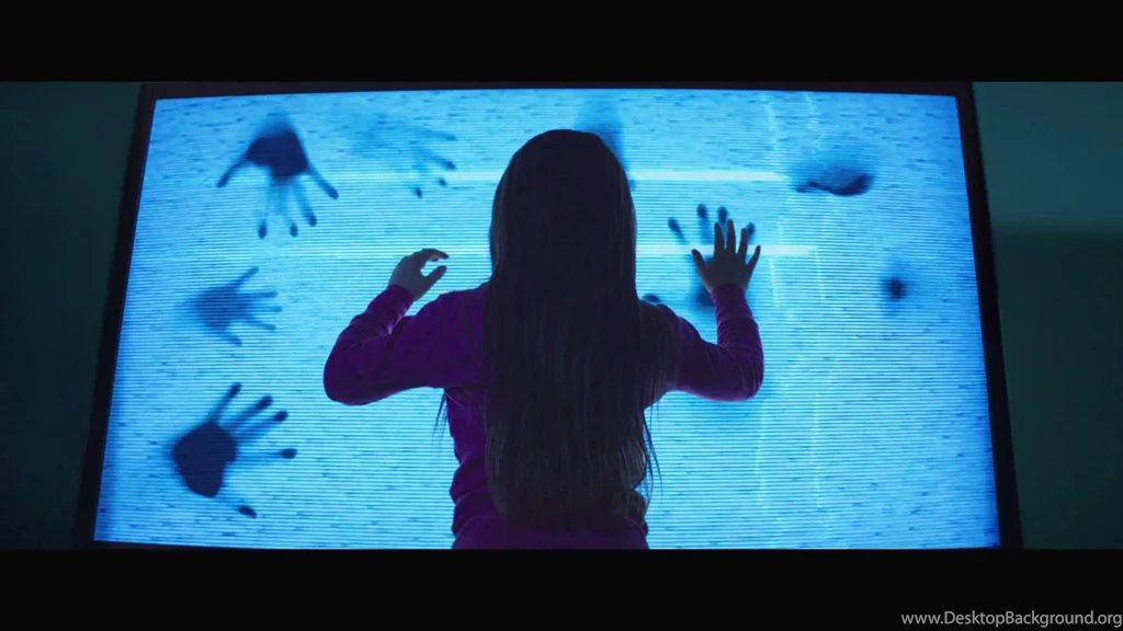 Poltergeist' Summons A Scary New Trailer