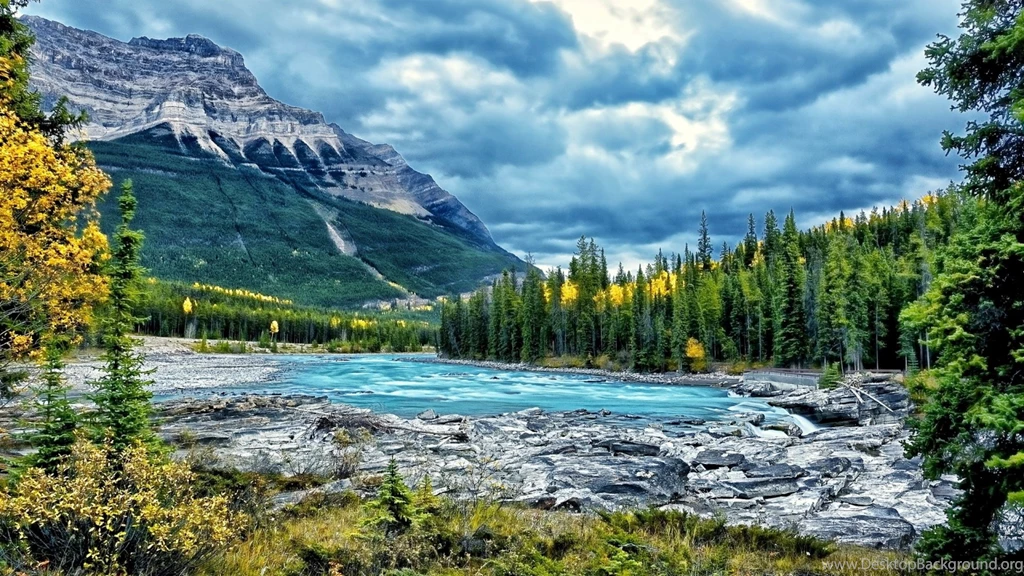 River In The Mountains Wallpapers