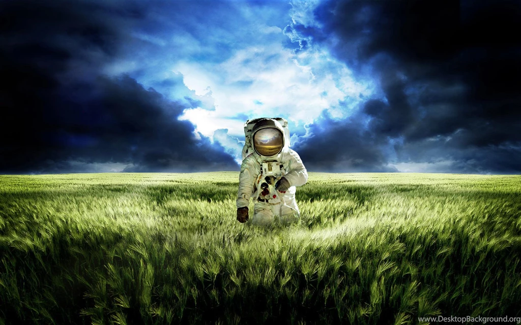 Astronaut Wallpapers HD Wallpaper Backgrounds Of Your Choice