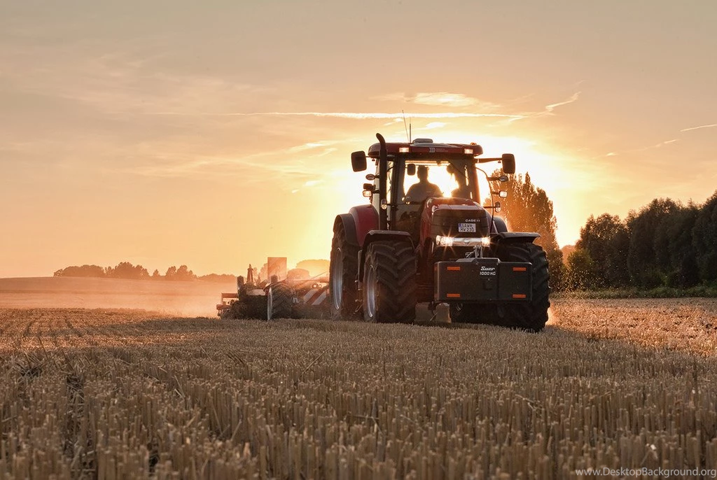 Case IH Puma 230 CVX With Cultivator