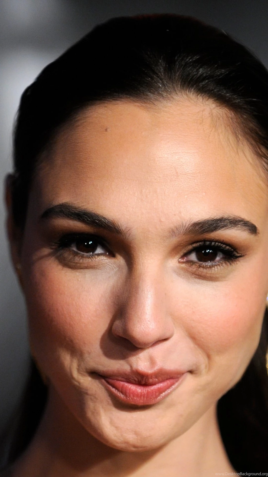 iPhone 5 Celebrity/Gal Gadot Wallpapers ID: 593209