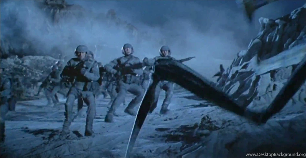 Free Best Screensavers: Starship Troopers Screensaver