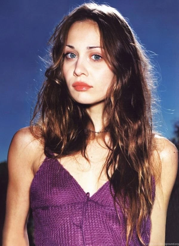 Fiona Apple Is The Poster Girl For Natural Looking Makeup.