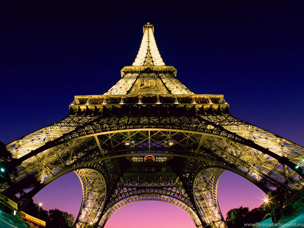 World Famous Places Wallpapers/beneath The Eiffel Tower Paris ...