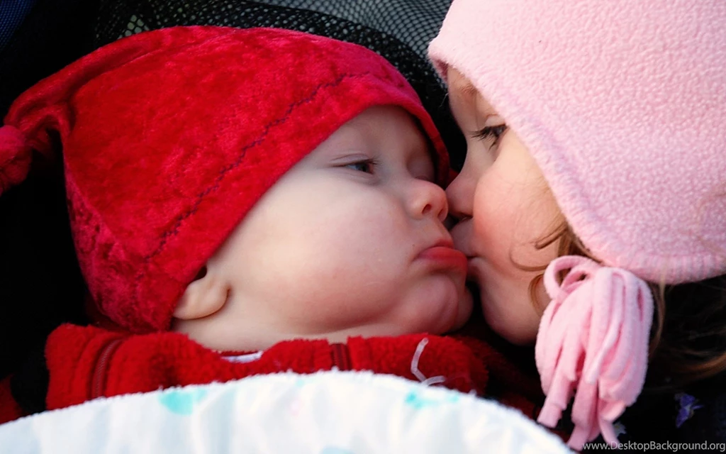Kissing Wallpapers