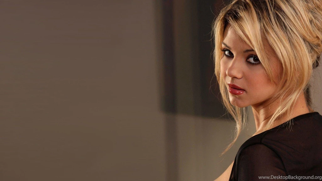 Ashlynn Brooke Wallpapers For 2048x2048 Resolution Download ...