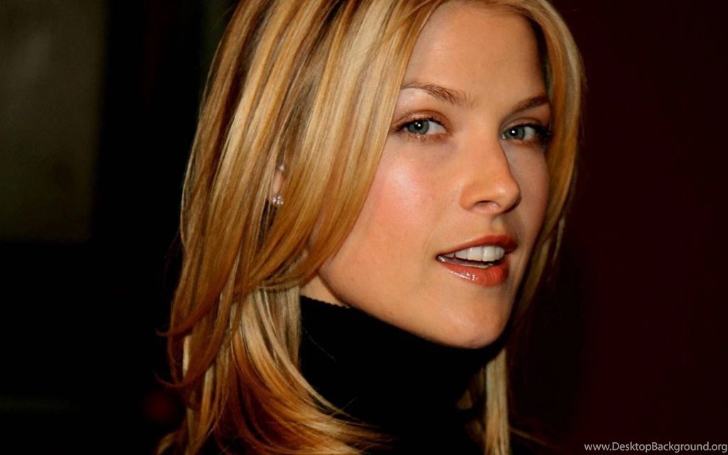 Wallpapers For Ashlynn Brooke → Resolution 426x639px